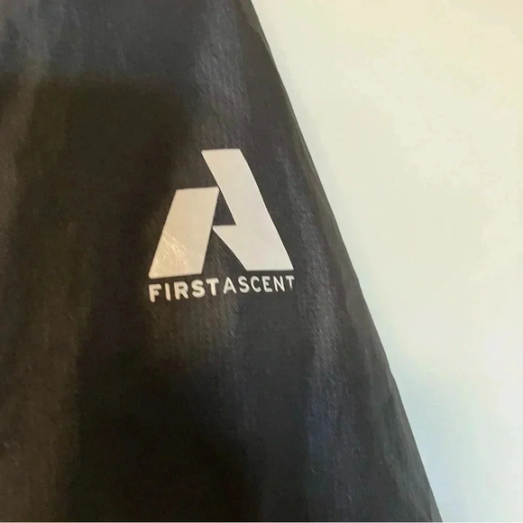 Eddie Bauer Weatheredge pro first ascent black hooded jacket - Picture 7 of 10